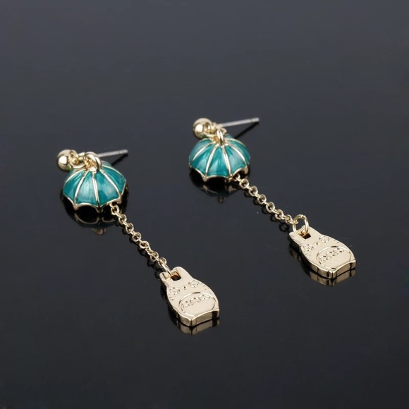 My Neighbor Totoro Umbrella Earrings - Picture 4 of 5